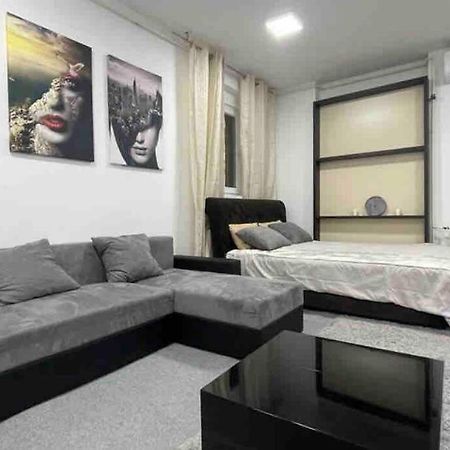 Dorcol Lux Studio Apartment Belgrade Luaran gambar